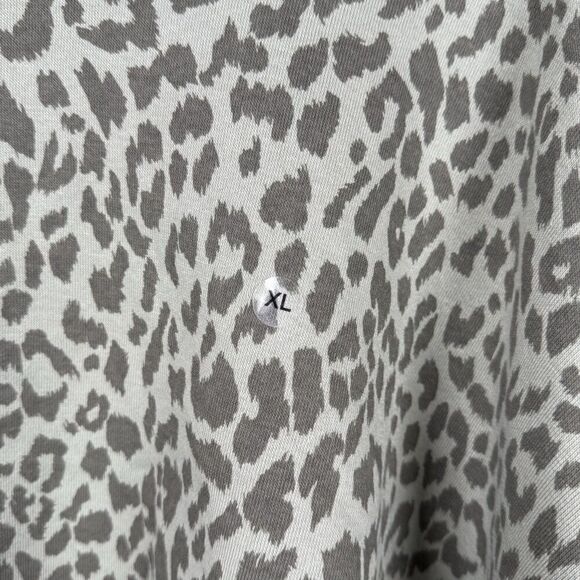 American Eagle Animal Print Fleece Pullover XL Sage Green Long Sleeves Cozy - Picture 8 of 15